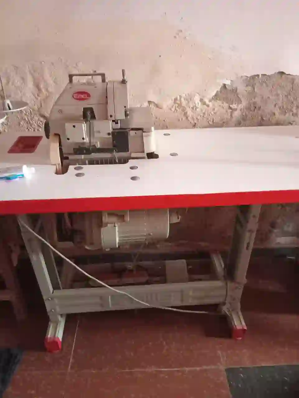 Emel industrial weaving machine