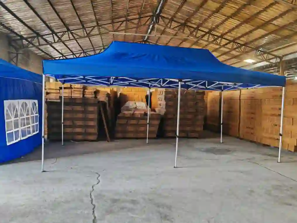 foldable canopy tent