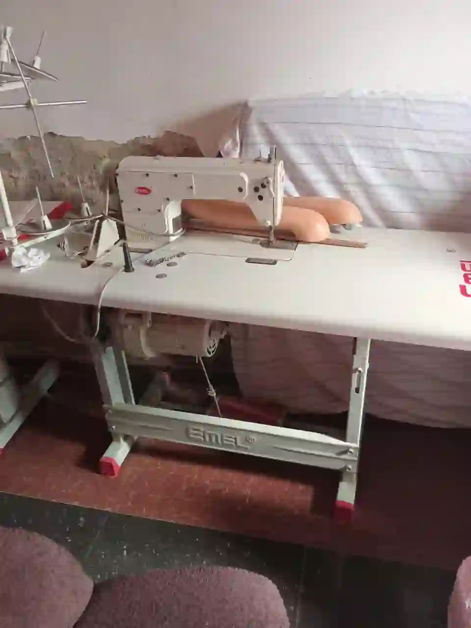 Emel industrial sewing machine